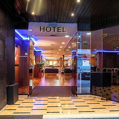 博尔吉亚酒店 甘迪亚
